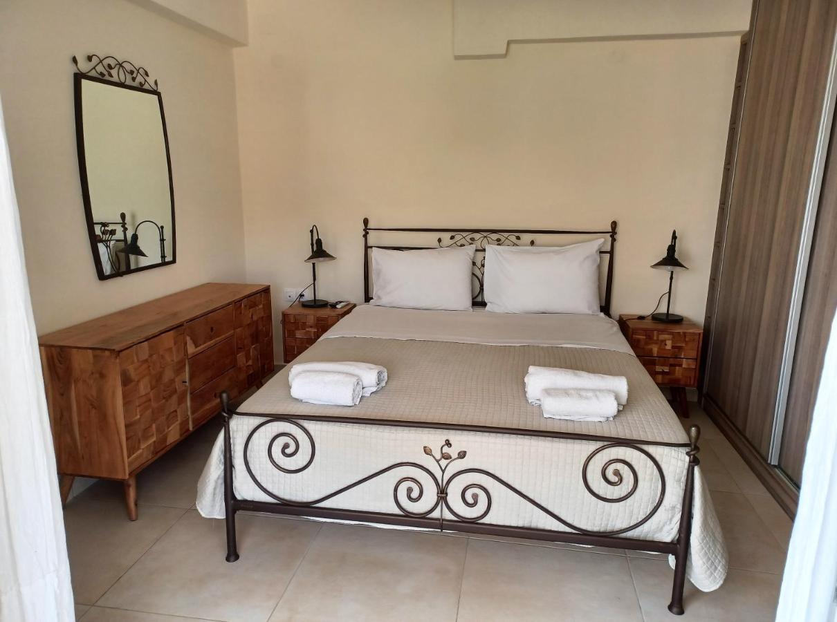 Philippos Hotel Apartments 니키아나 외부 사진