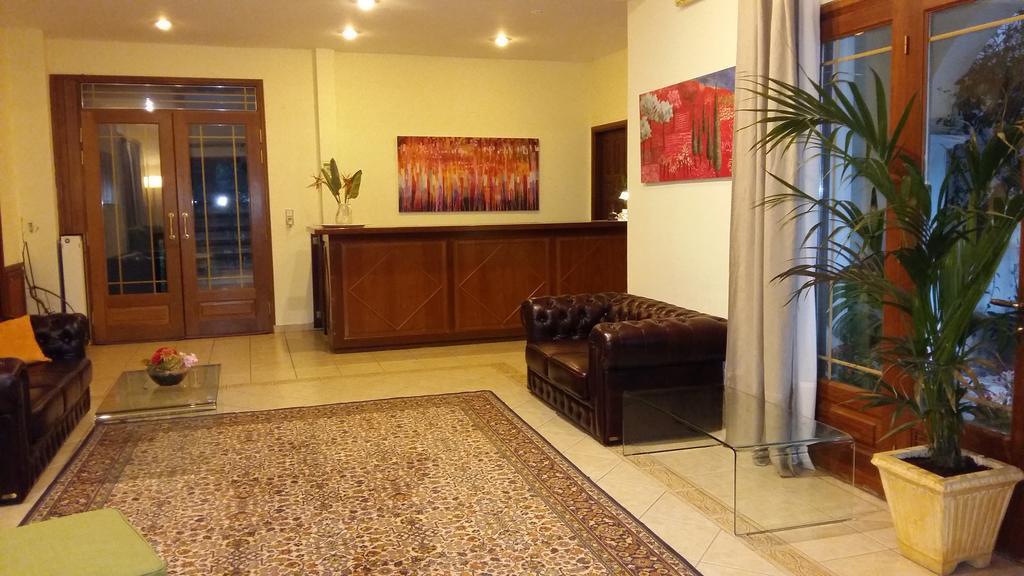 Philippos Hotel Apartments 니키아나 외부 사진